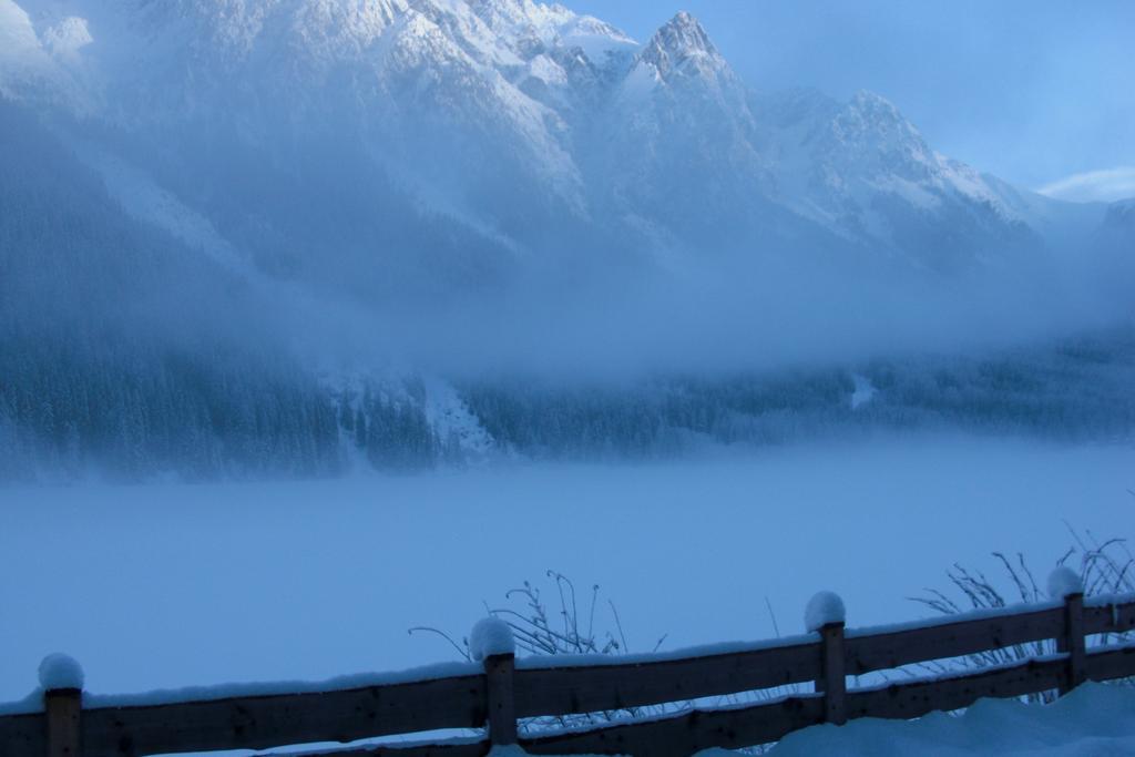 Hotel Seehaus - Only Adults - Mountain Lake Resort Antholz Mittertal Exterior foto