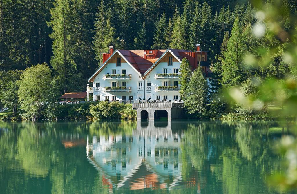 Hotel Seehaus - Only Adults - Mountain Lake Resort Antholz Mittertal Exterior foto