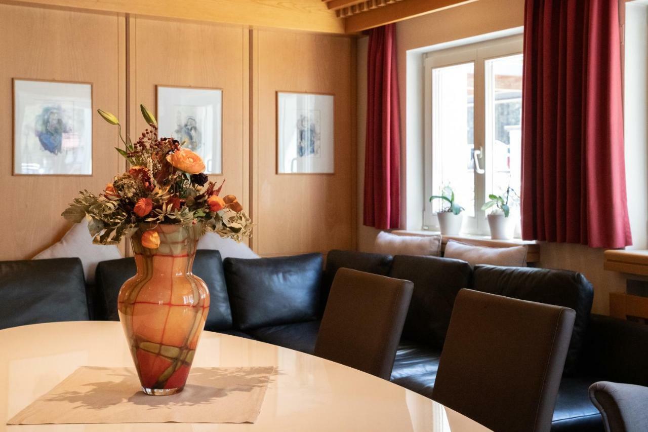 Hotel Seehaus - Only Adults - Mountain Lake Resort Antholz Mittertal Exterior foto